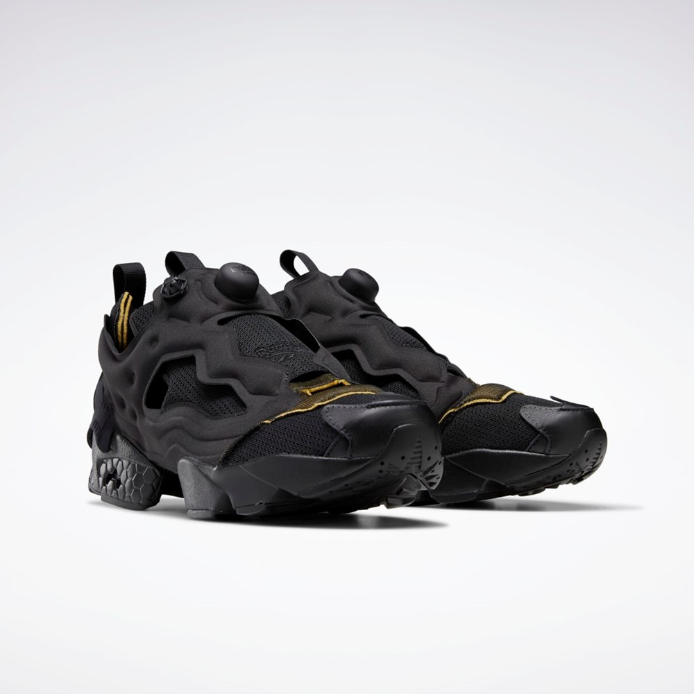 Reebok Maison Margiela Instapump Fury Memory Of Shoes Svarta Vita | LRSDV-3896