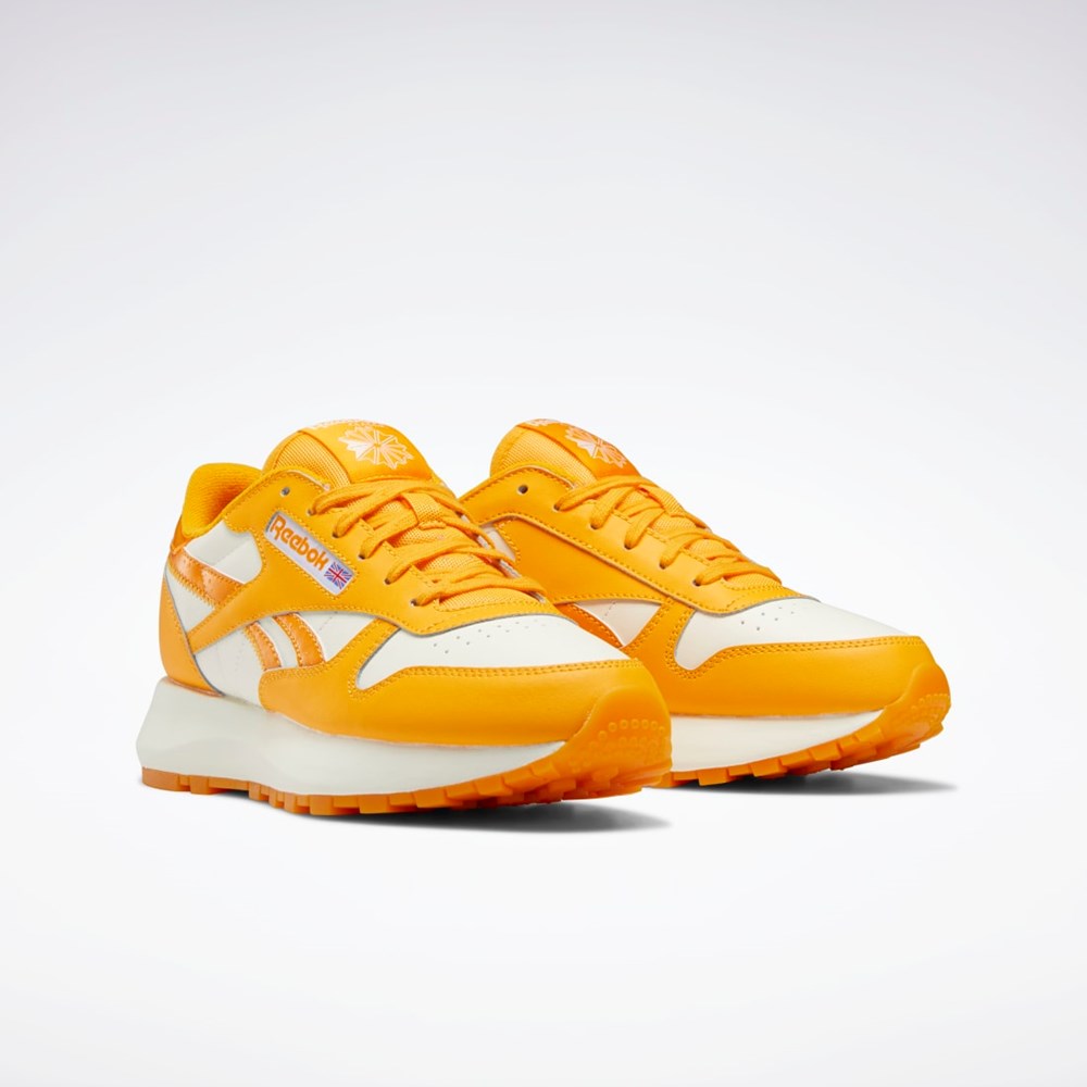 Reebok Popsicle Classic Leather SP Shoes Semi Fire Spark / Chalk / Semi Fire Spark | JHVWI-8154